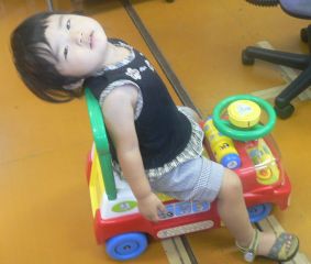 �t���[��